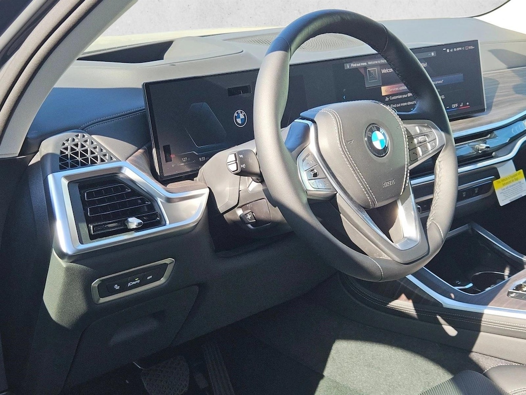 New 2027 BMW X7 xDrive40i SUV
