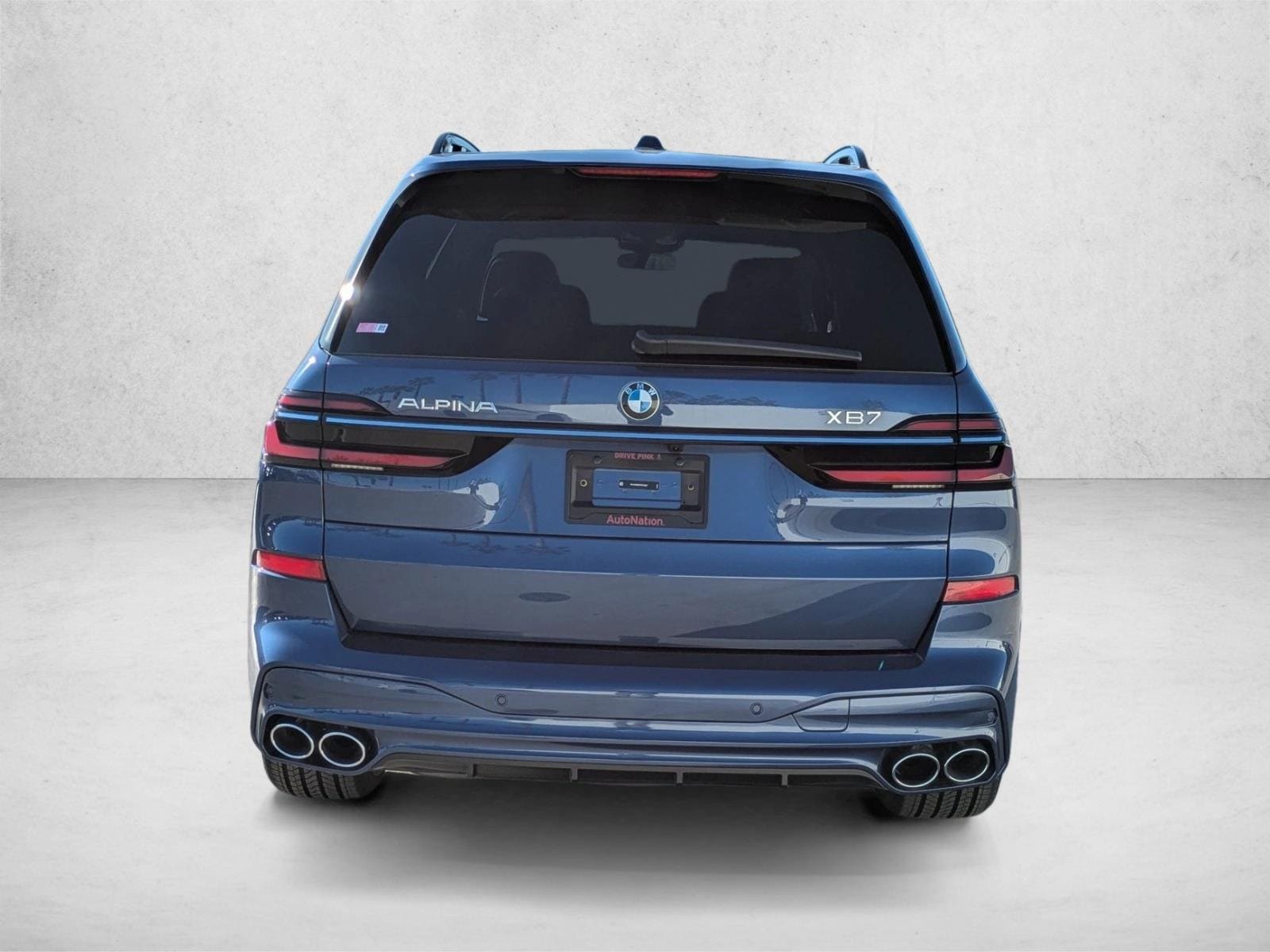 2026 BMW X7 ALPINA XB7 - Photo 8