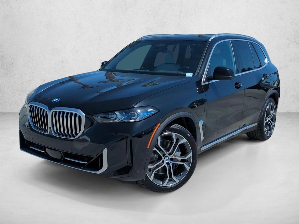 New 2026 BMW X5 PHEV xDrive50e SUV