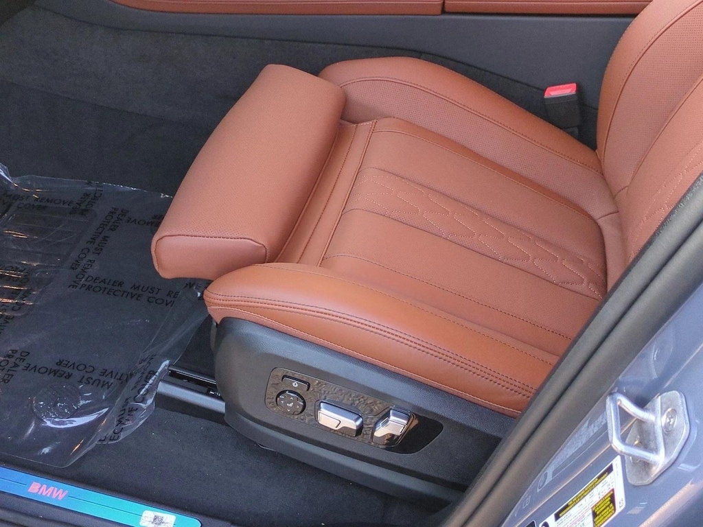 New 2027 BMW X7 xDrive40i SUV