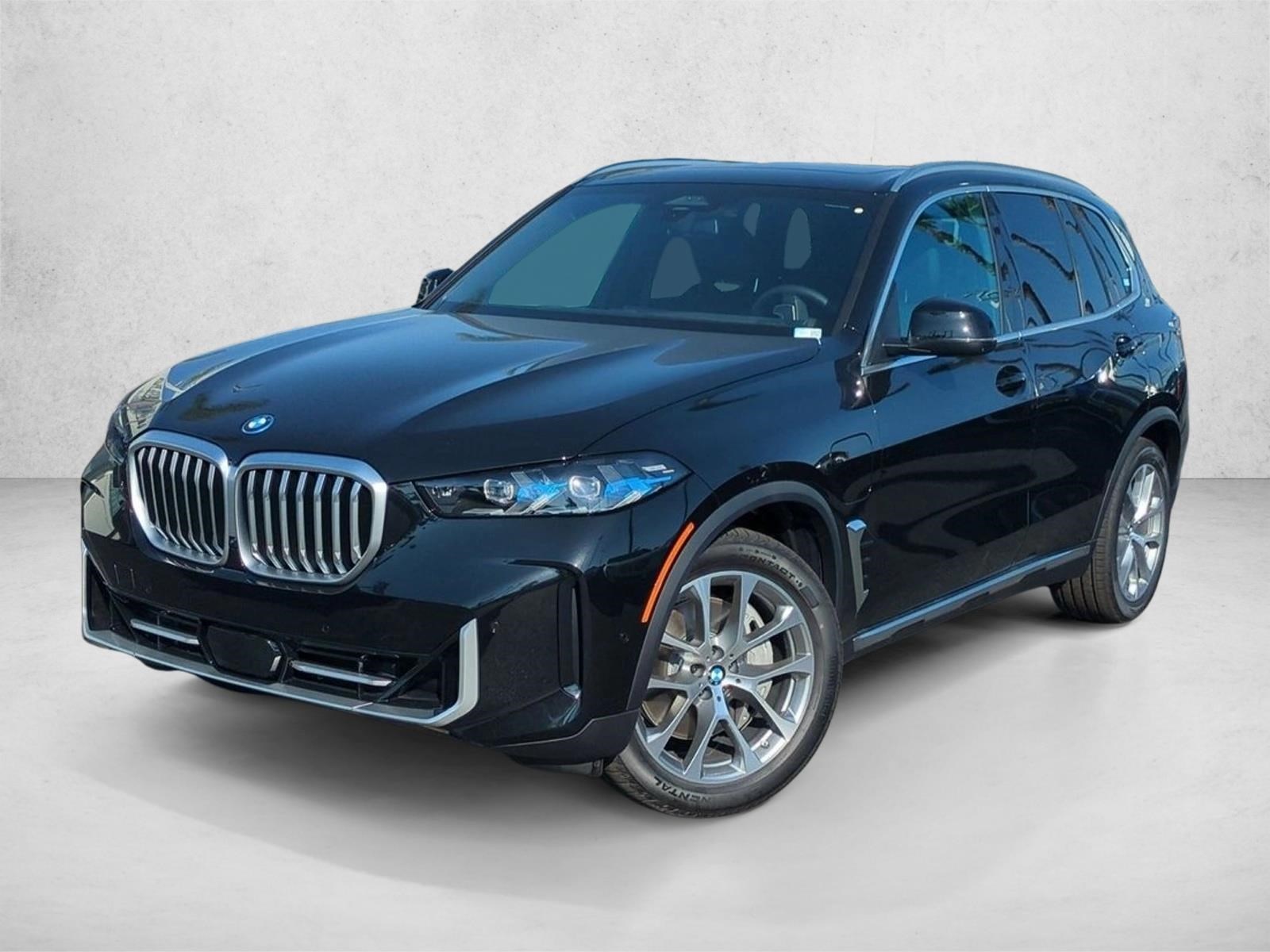 New 2026 BMW X5 PHEV xDrive50e SUV