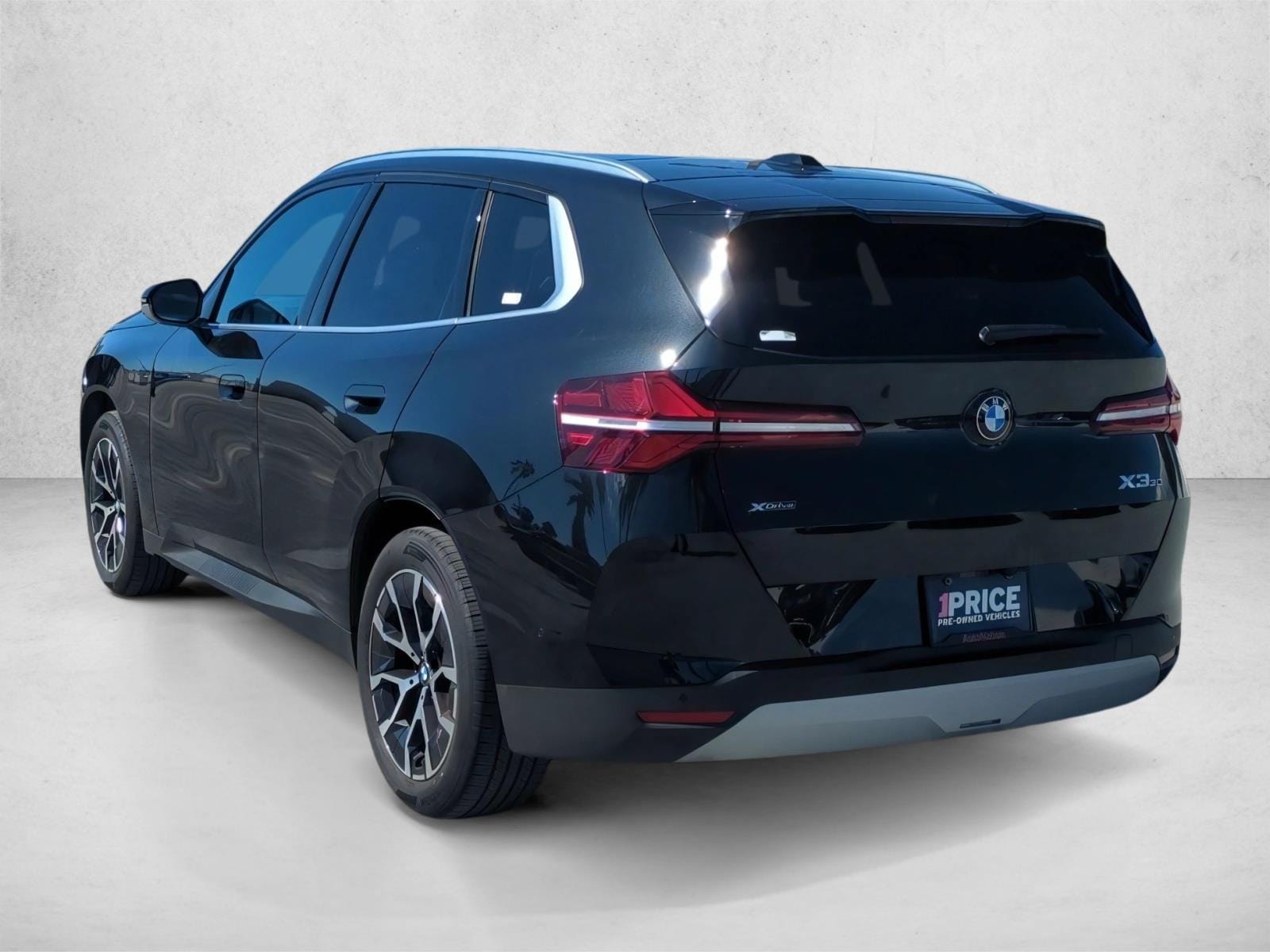 2025 BMW X3 30 - Photo 8