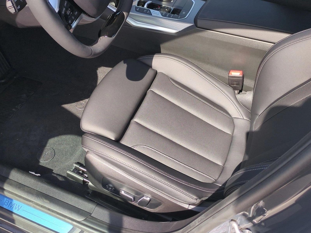 New 2026 BMW 330i Sedan