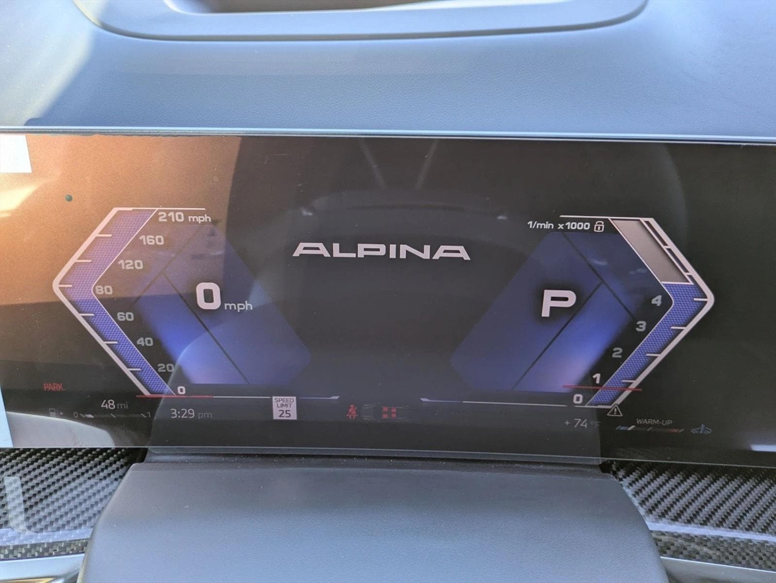 2026 BMW X7 ALPINA XB7 - Photo 11
