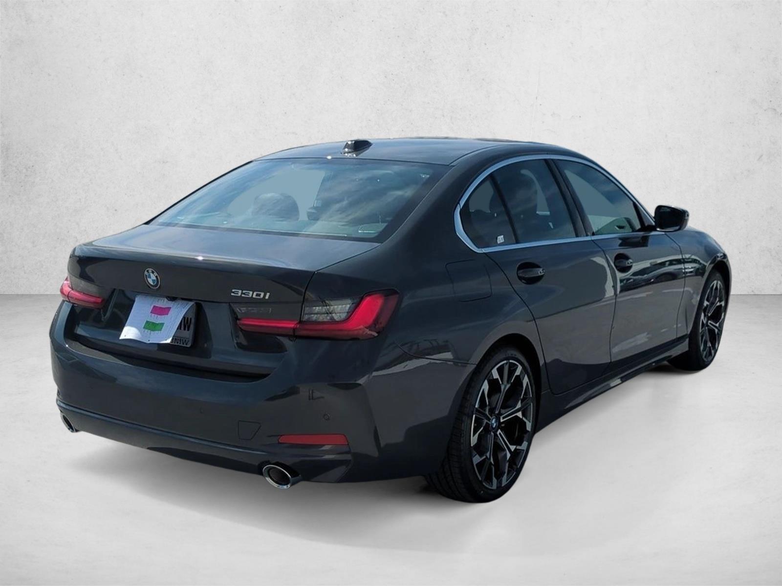 New 2026 BMW 330i Sedan