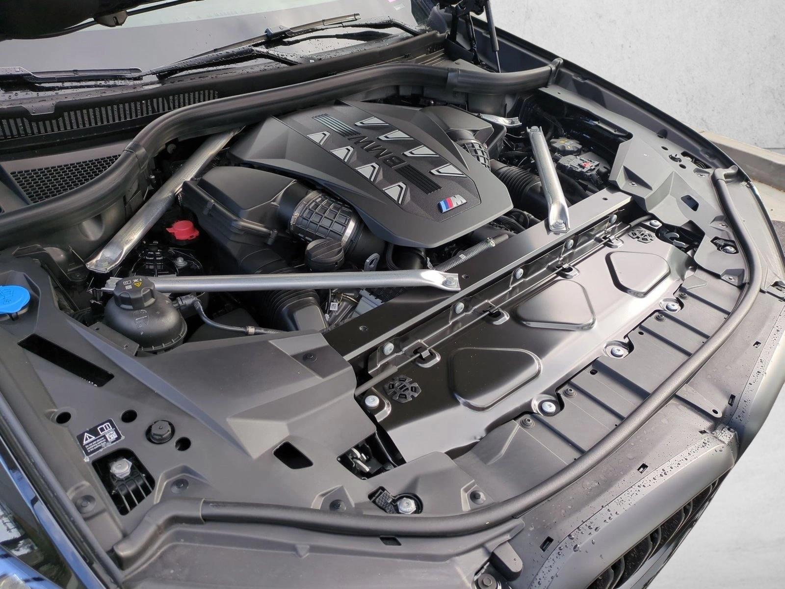 2026 BMW X5 M60i - Photo 17