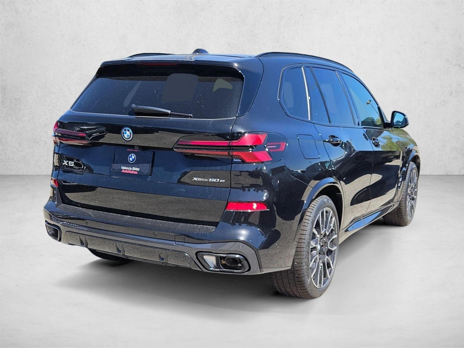 New 2026 BMW X5 PHEV xDrive50e SUV