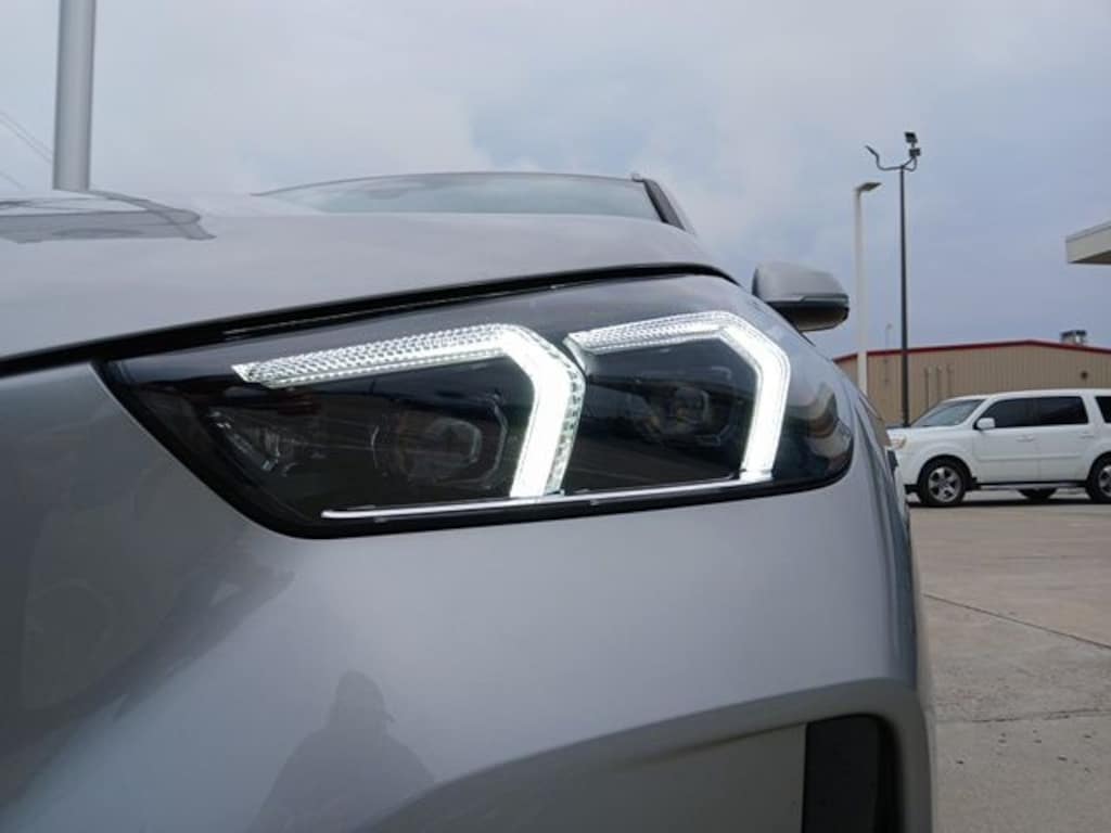 New 2026 BMW X1 xDrive28i SUV