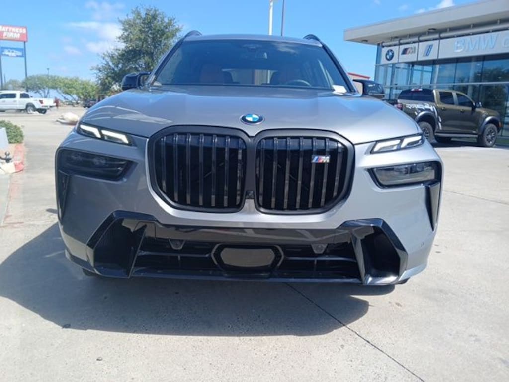 New 2027 BMW X7 M60i SUV