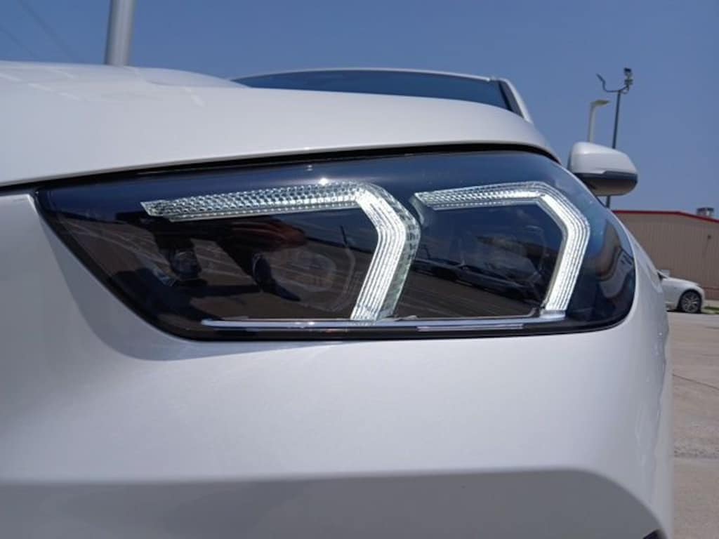 New 2026 BMW X1 xDrive28i SUV