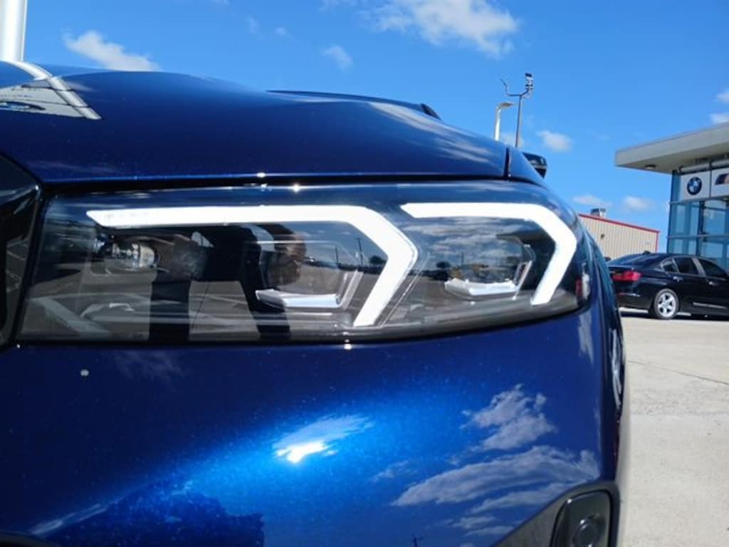 New 2026 BMW 3 Series 330i Sedan