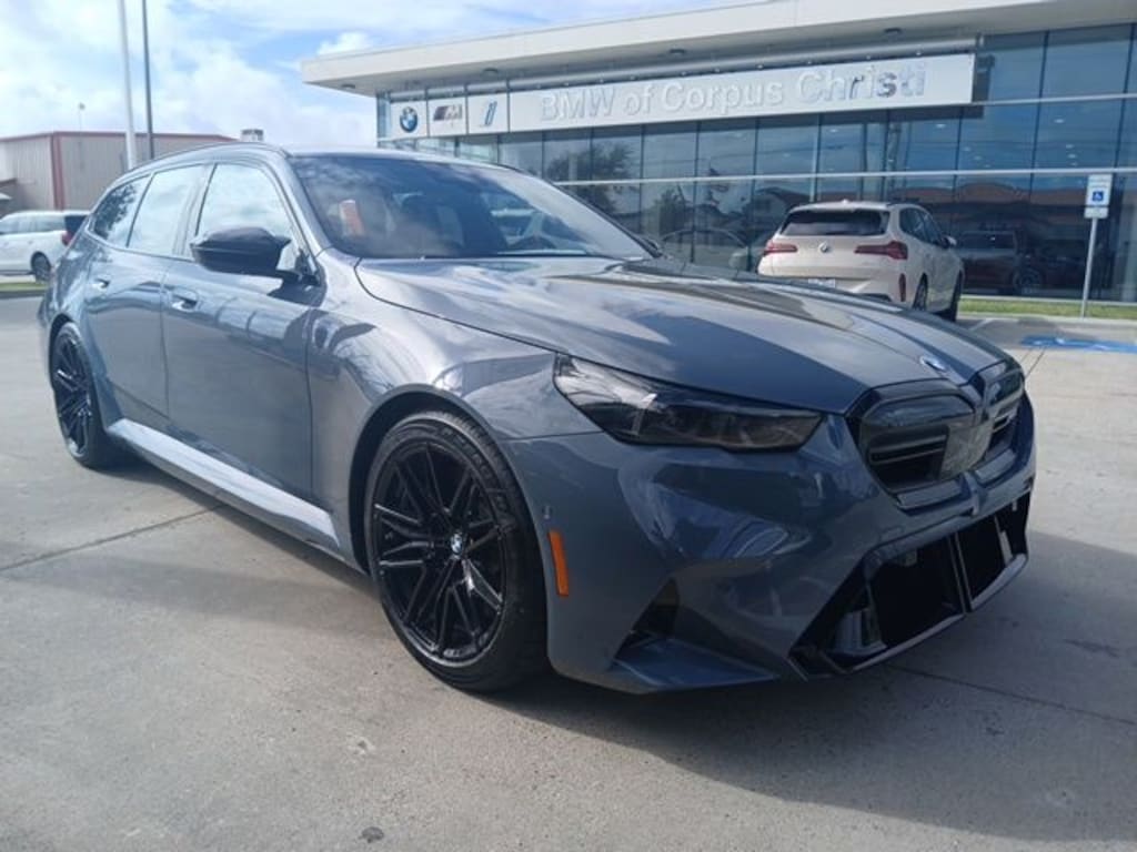 New 2027 BMW M5 Base Wagon