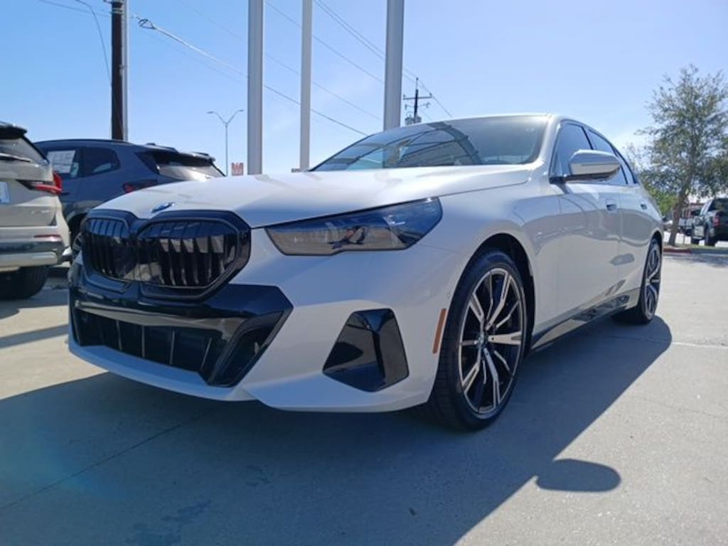 New 2026 BMW 5 Series 530i Sedan