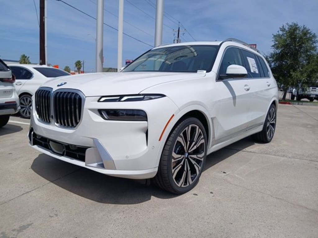 New 2027 BMW X7 xDrive40i SUV