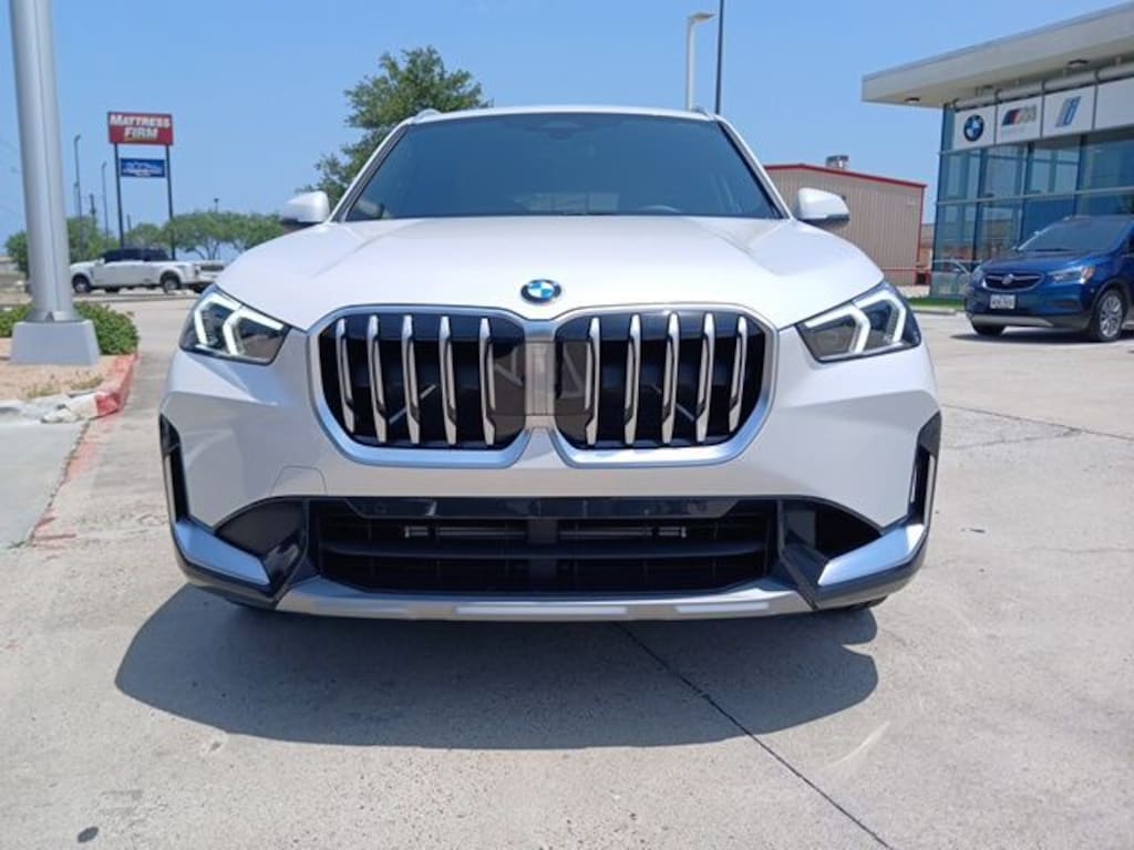 New 2026 BMW X1 xDrive28i SUV