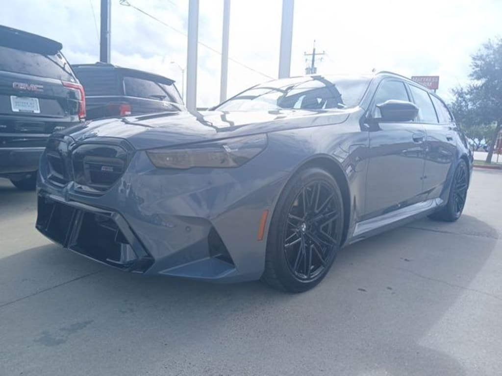 New 2027 BMW M5 Base Wagon