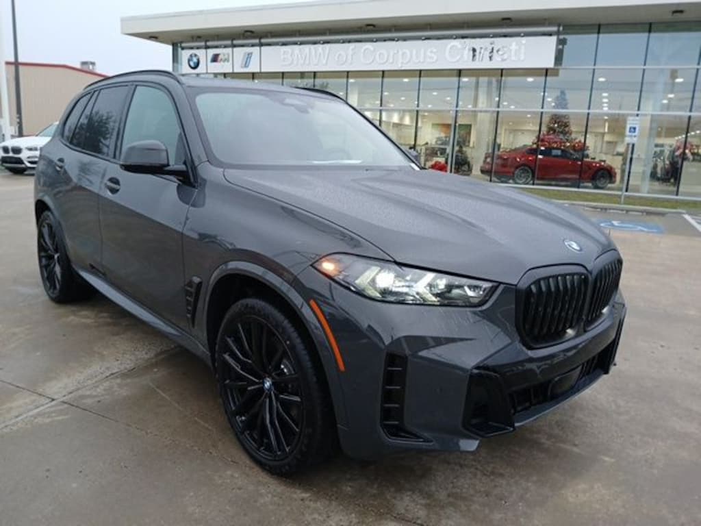 New 2026 BMW X5 sDrive40i SUV