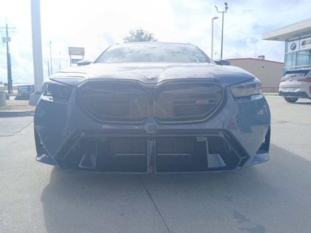 New 2027 BMW M5 Base Wagon