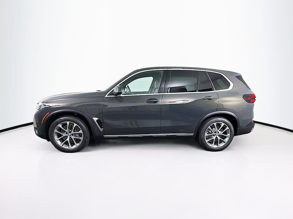 New 2026 BMW X5 xDrive50e SUV