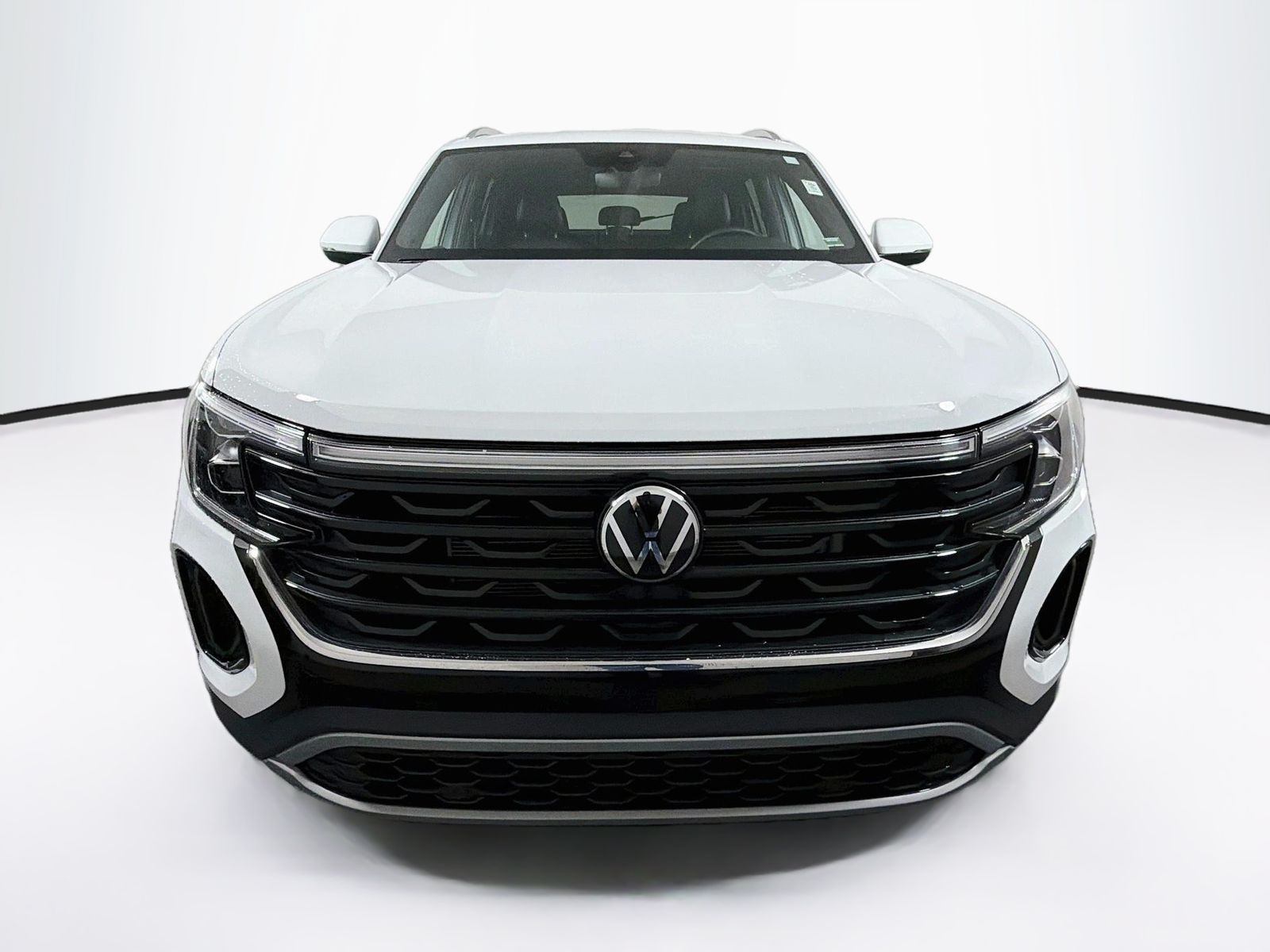 Used 2025 Volkswagen Atlas Cross Sport 2.0T SE SUV