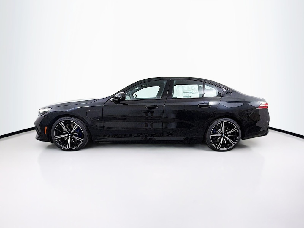 New 2027 BMW 5 Series xDrive Sedan