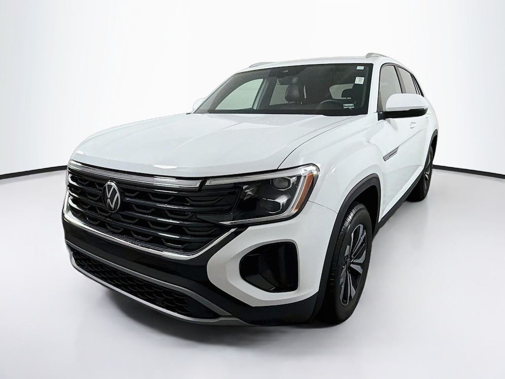Used 2025 Volkswagen Atlas Cross Sport 2.0T SE SUV