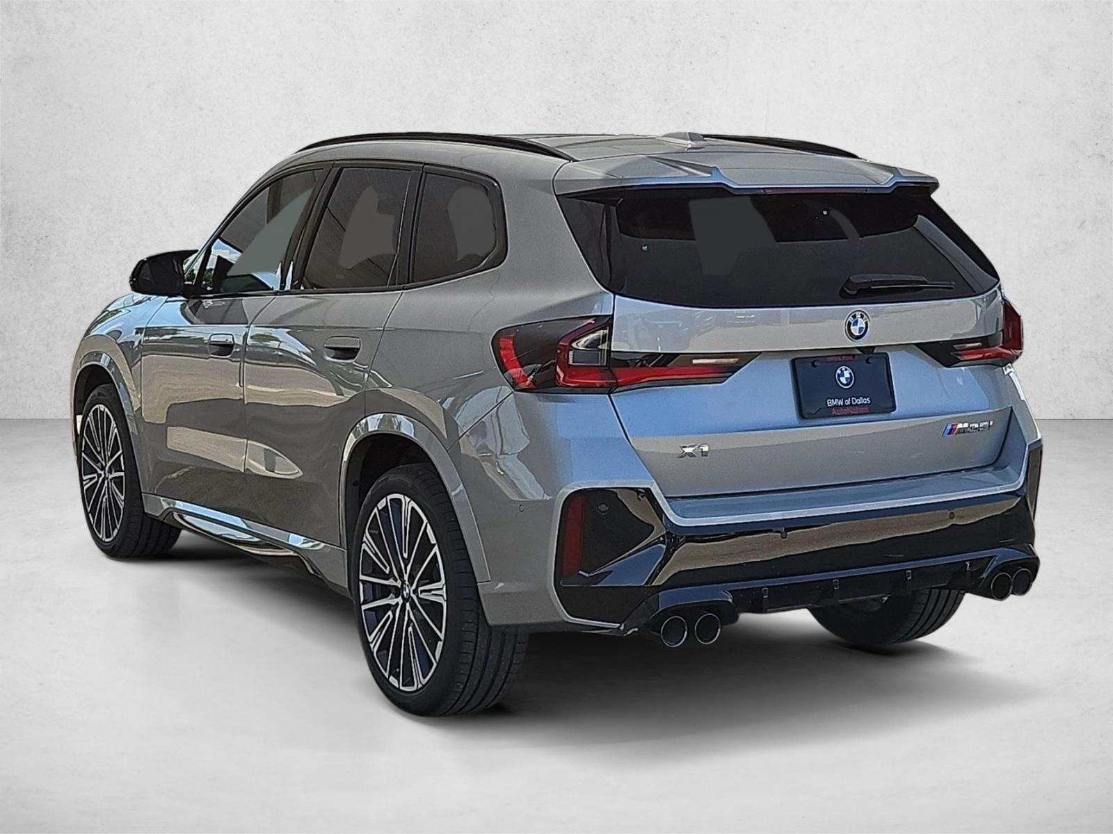 2026 BMW X1 M35i - Photo 9