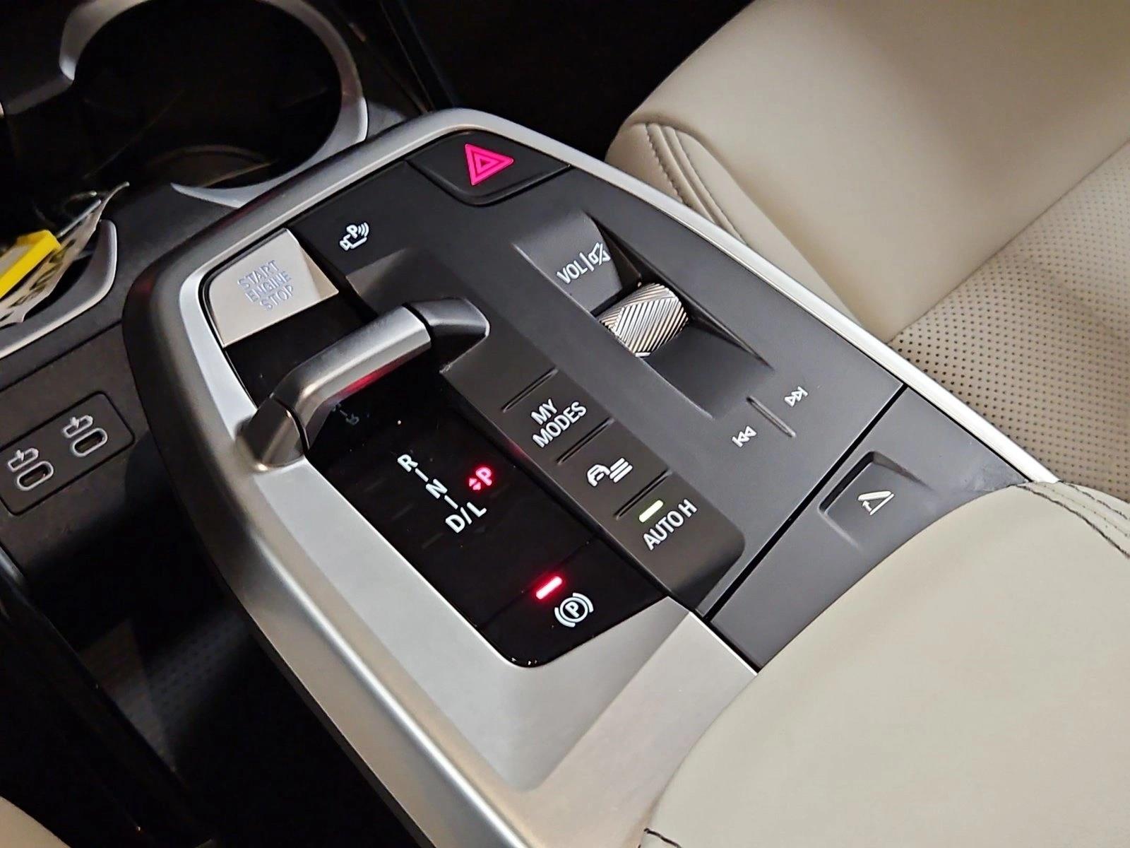 2026 BMW X1 28i - Photo 12