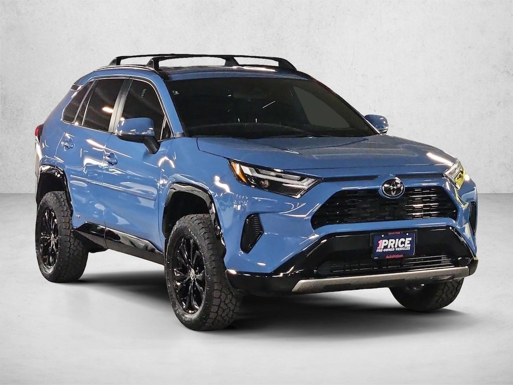 Used 2025 Toyota RAV4 Hybrid SE SUV