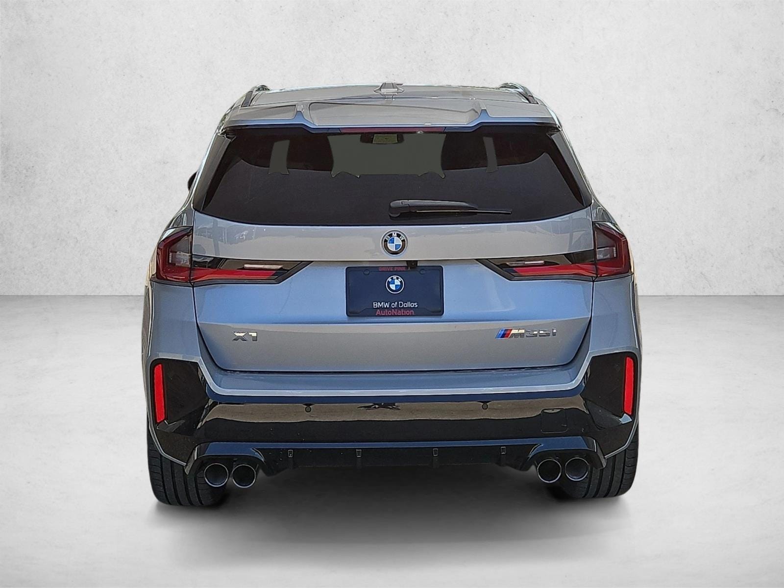 2026 BMW X1 M35i - Photo 8