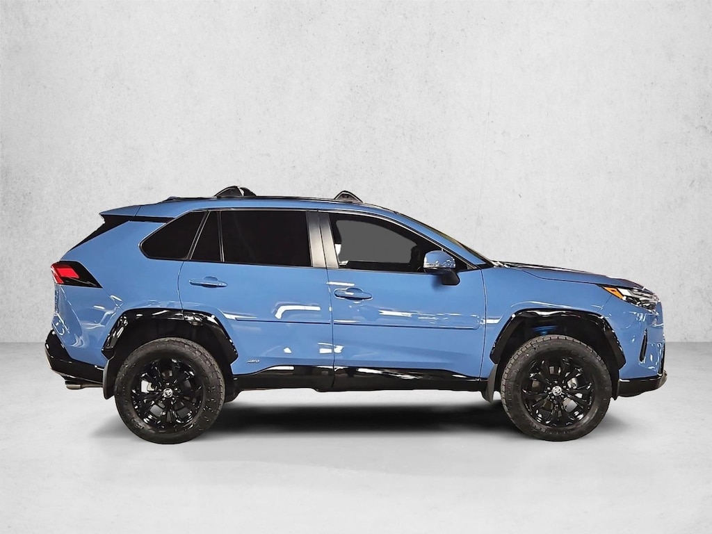 Used 2025 Toyota RAV4 Hybrid SE SUV
