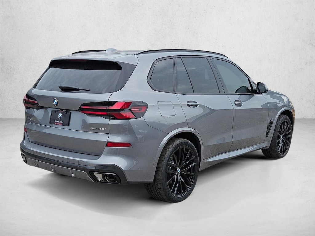 New 2026 BMW X5 sDrive40i SUV