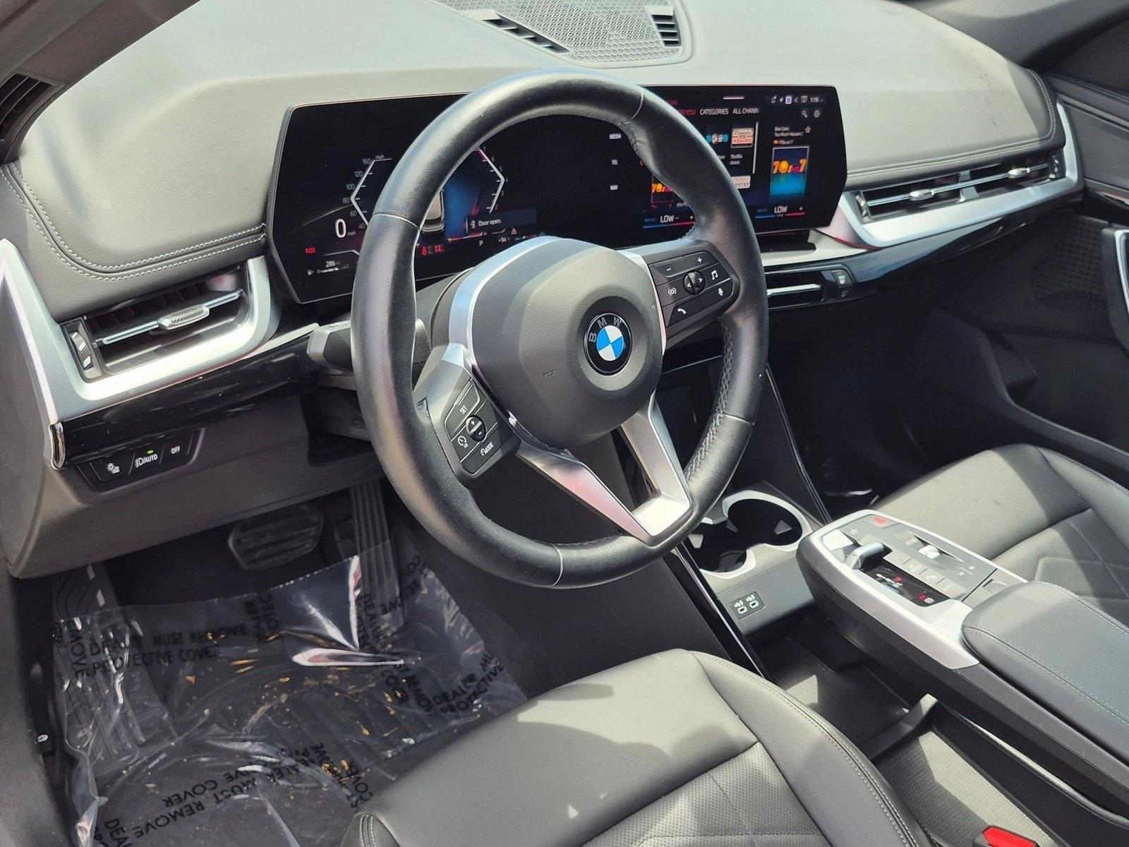 2024 BMW X1 28i - Photo 9