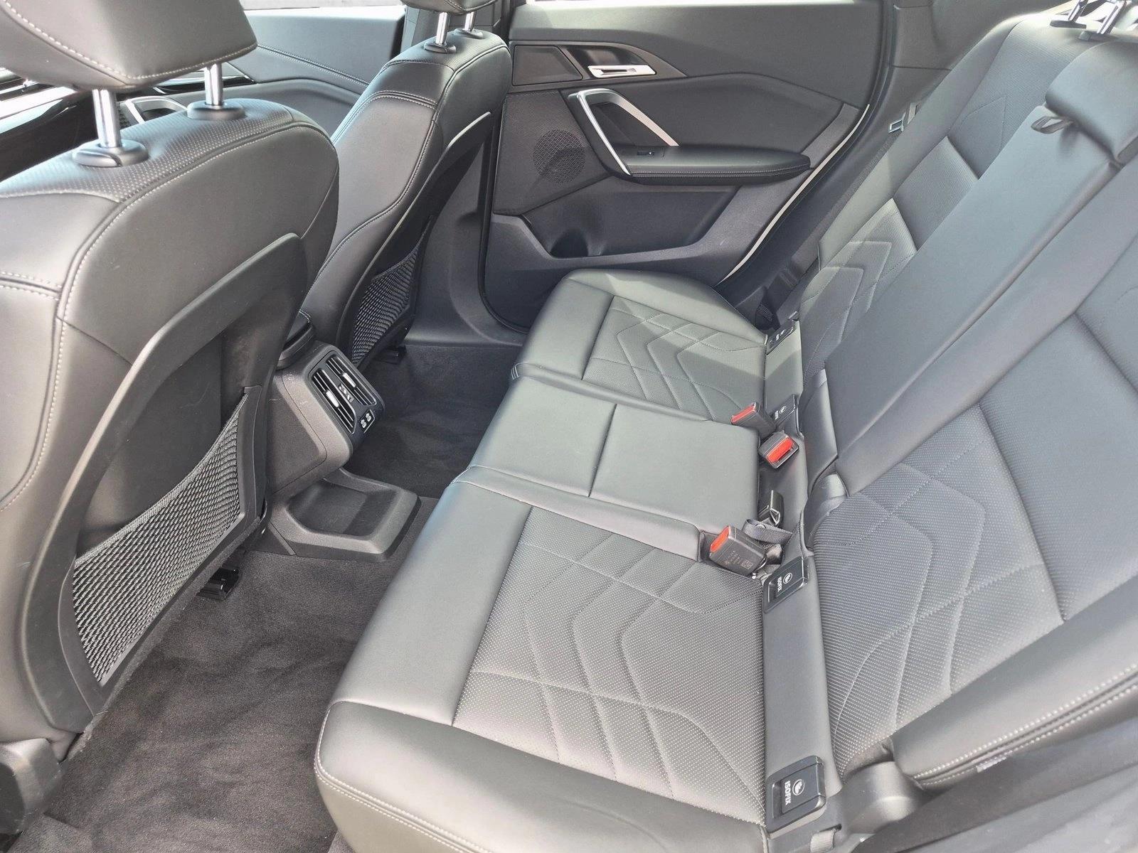 2024 BMW X1 28i - Photo 17