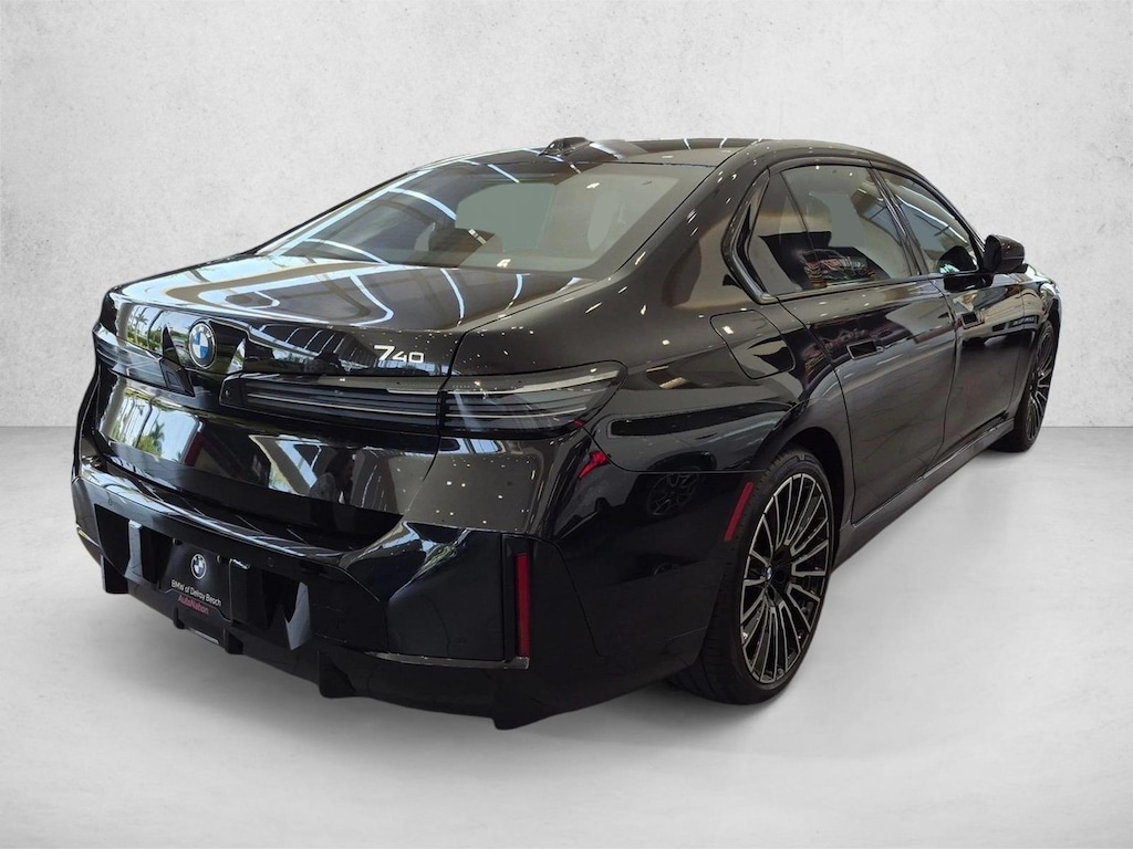 New 2027 BMW 740i Base Sedan