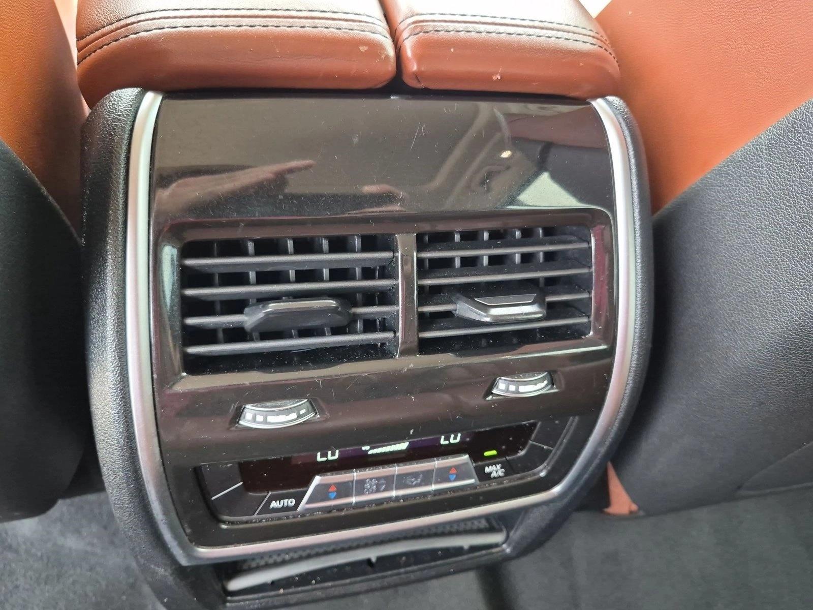 2022 BMW X7 40i - Photo 18
