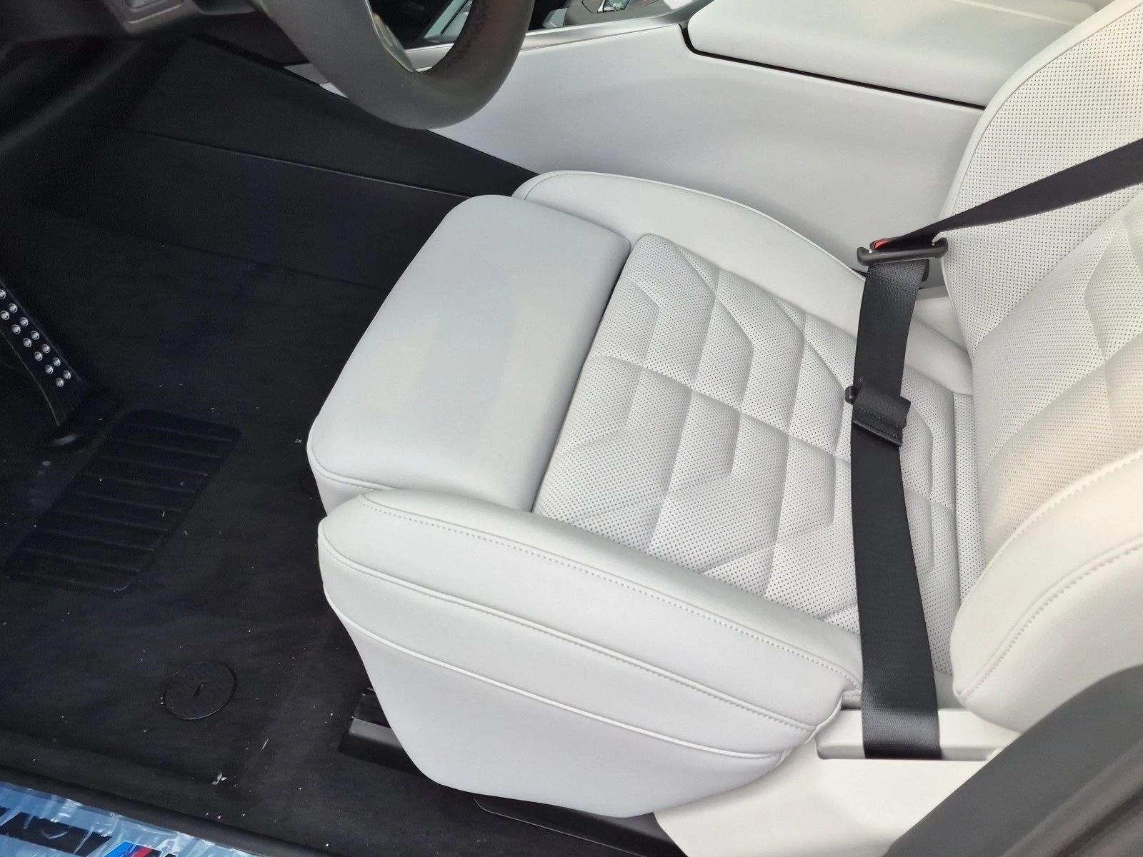 New 2027 BMW X5 40 xDrive SUV