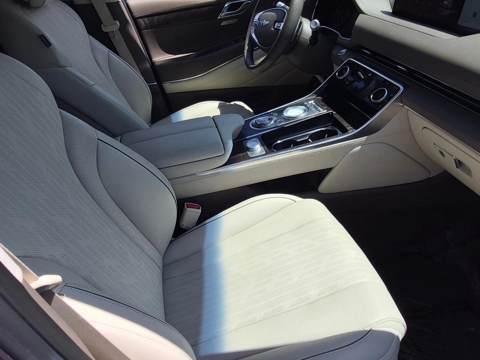 2021 GENESIS GV80 Standard - Photo 22