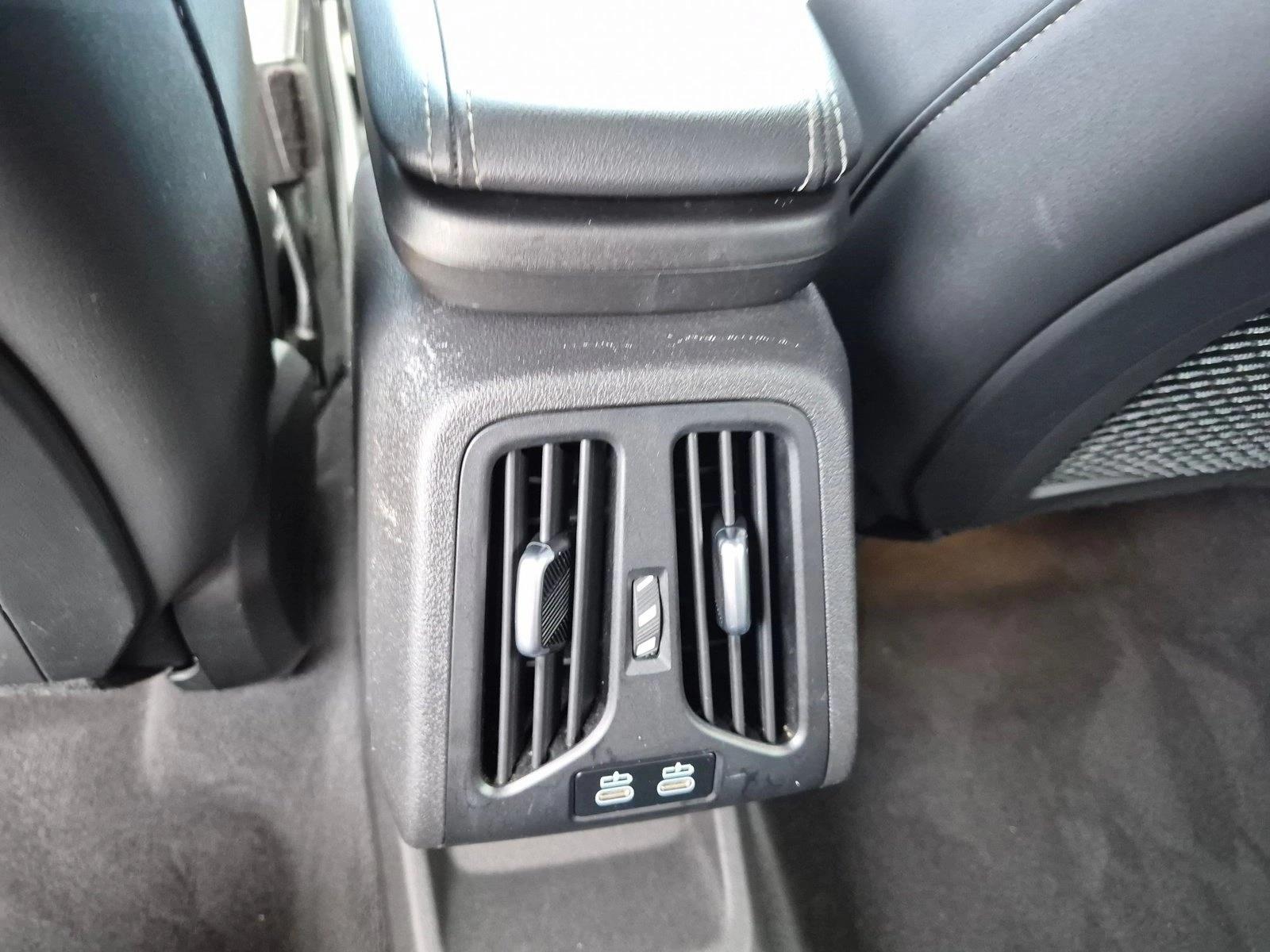 2024 BMW X1 28i - Photo 15