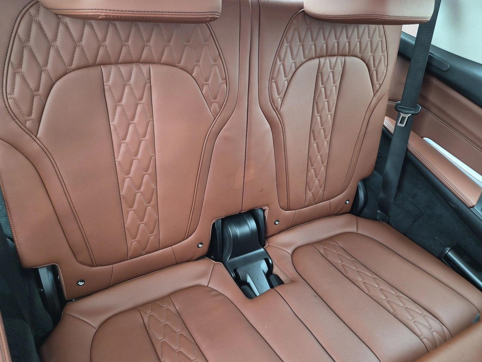 2022 BMW X7 40i - Photo 21