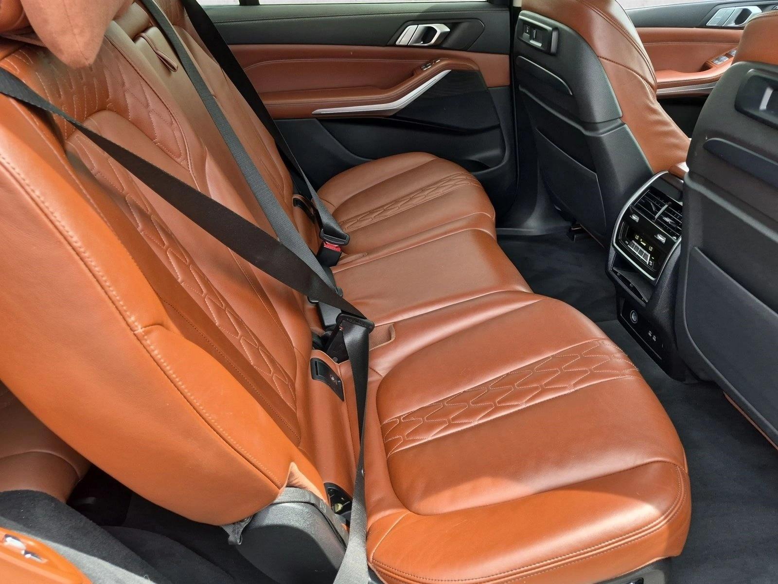 2022 BMW X7 40i - Photo 22