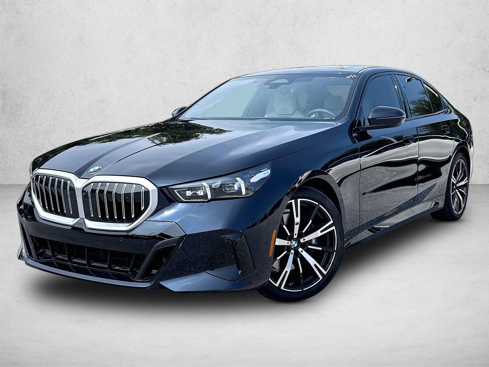  BMW 530i