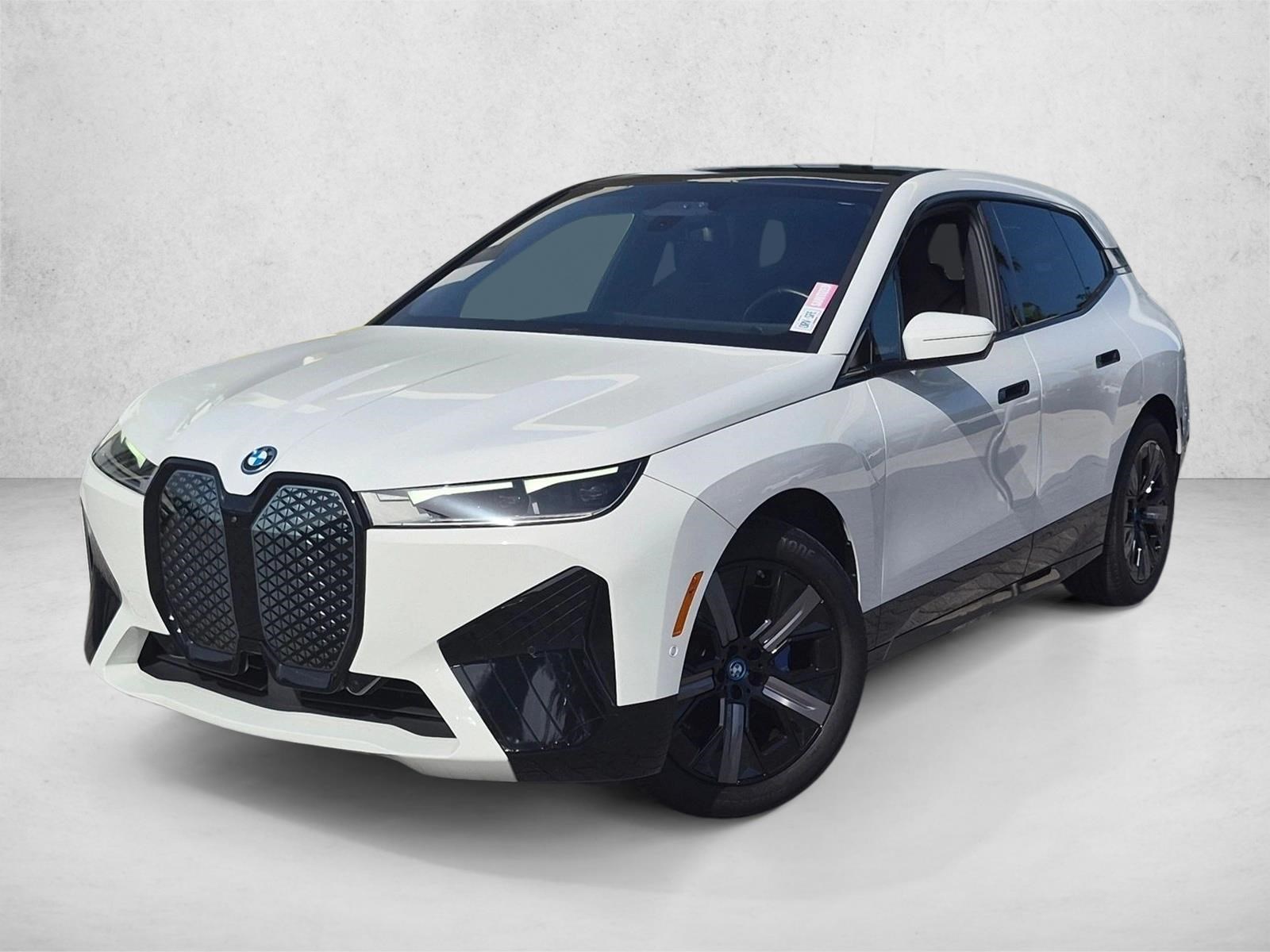  BMW iX