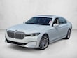  BMW 740i