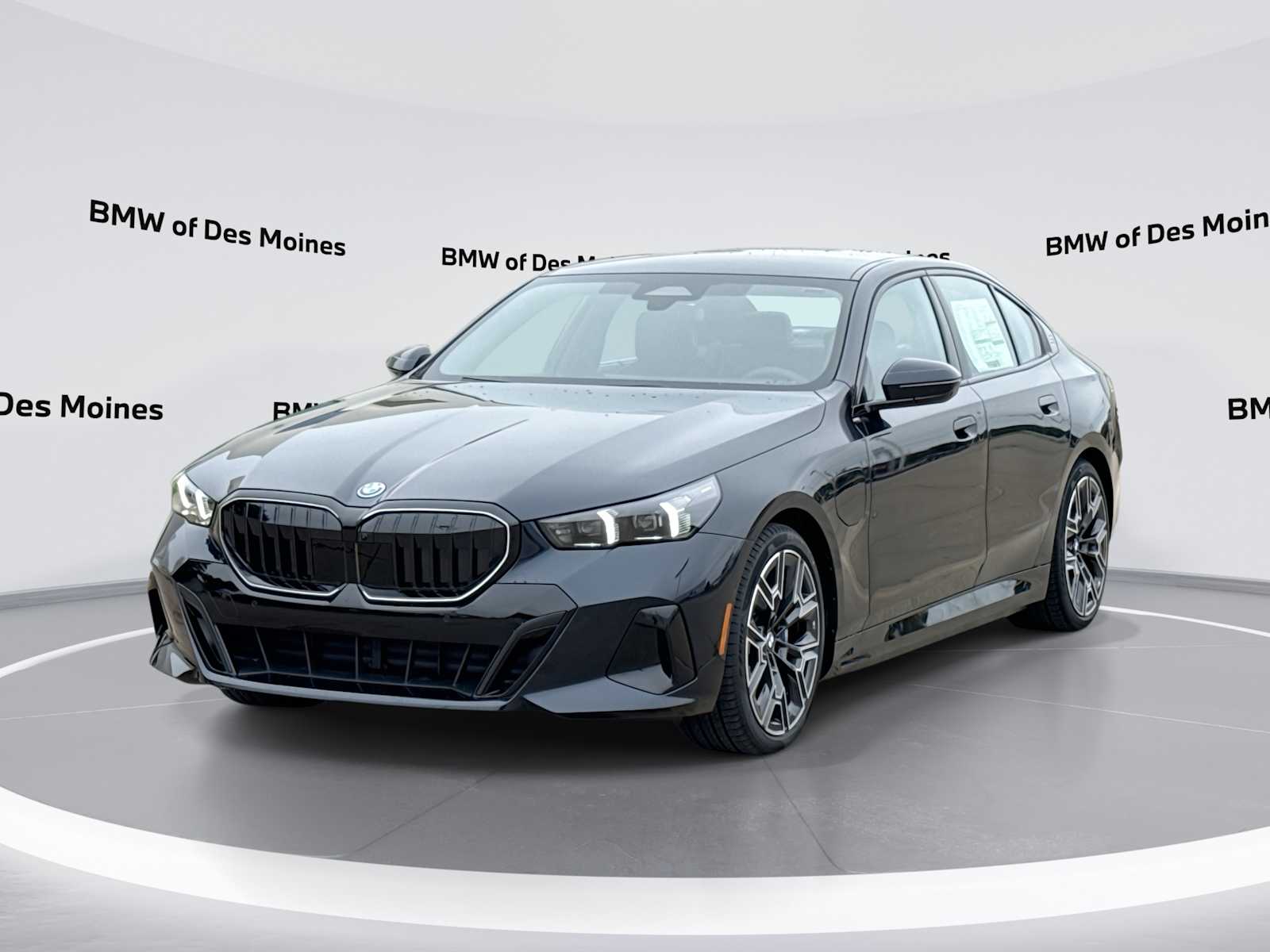 2027 BMW 550e xDrive Sedan Urbandale, IA