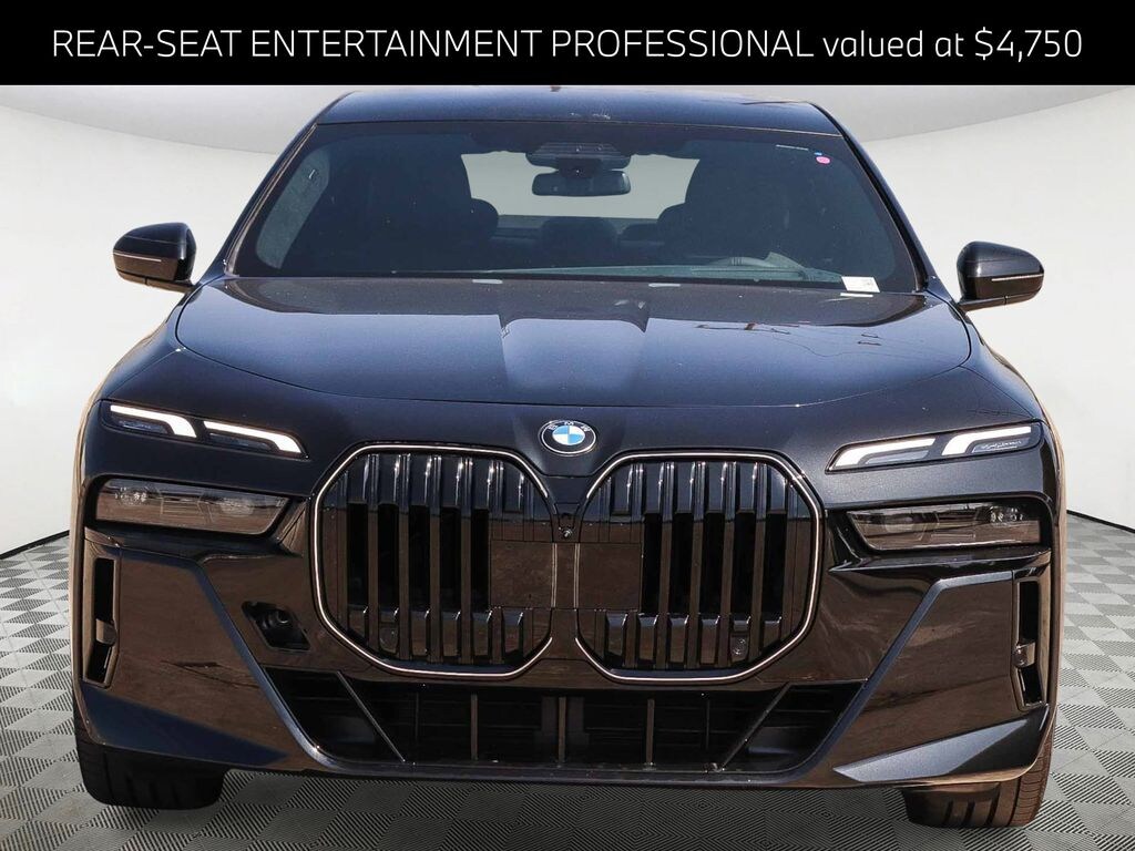 New 2026 BMW 7 Series 740i Sedan