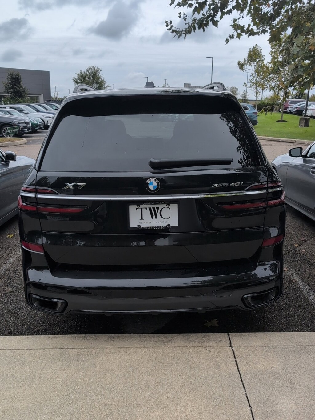 Used 2023 BMW X7 xDrive40i SUV