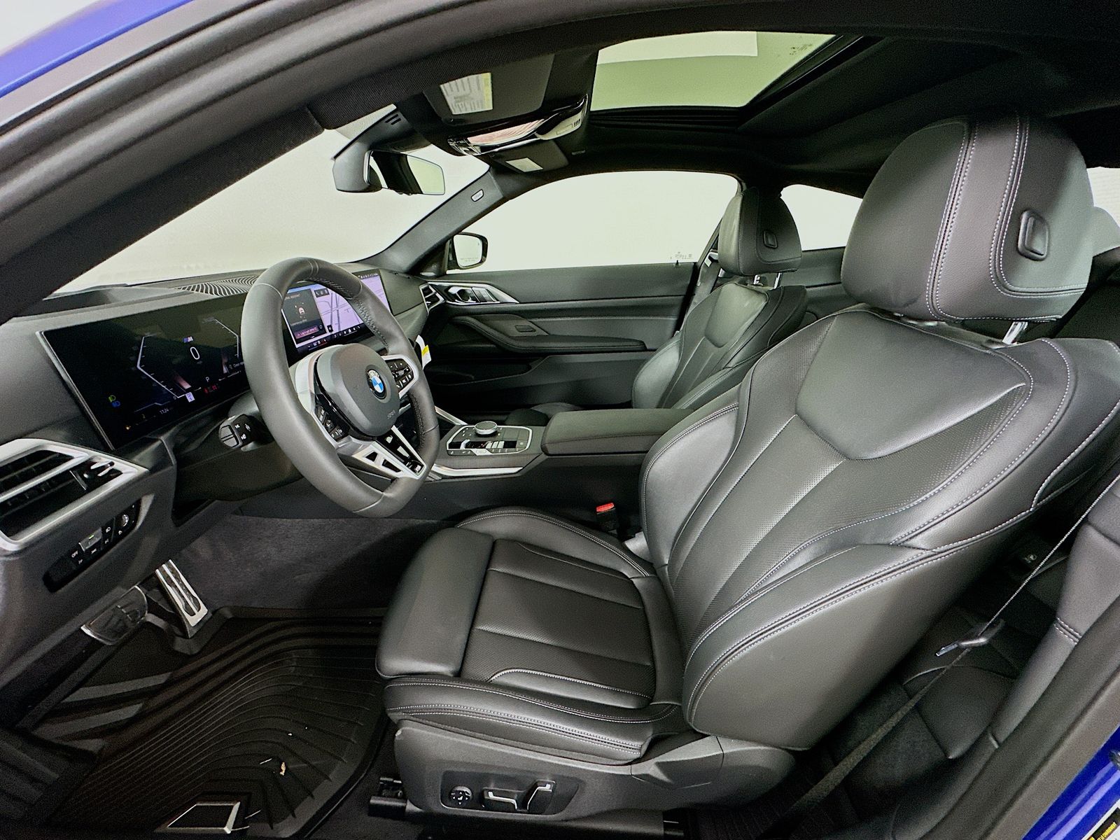 2026 BMW 4 Series 430i - Photo 32