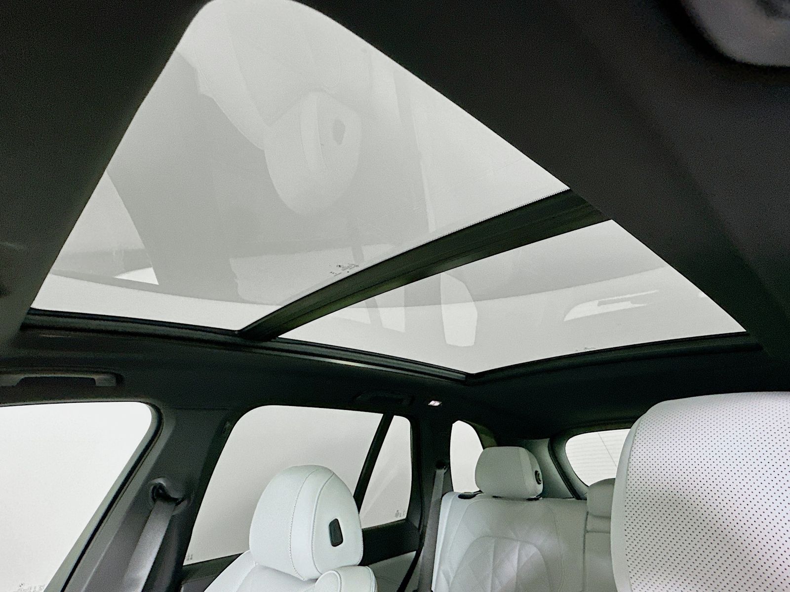 2026 BMW X5 50e - Photo 29