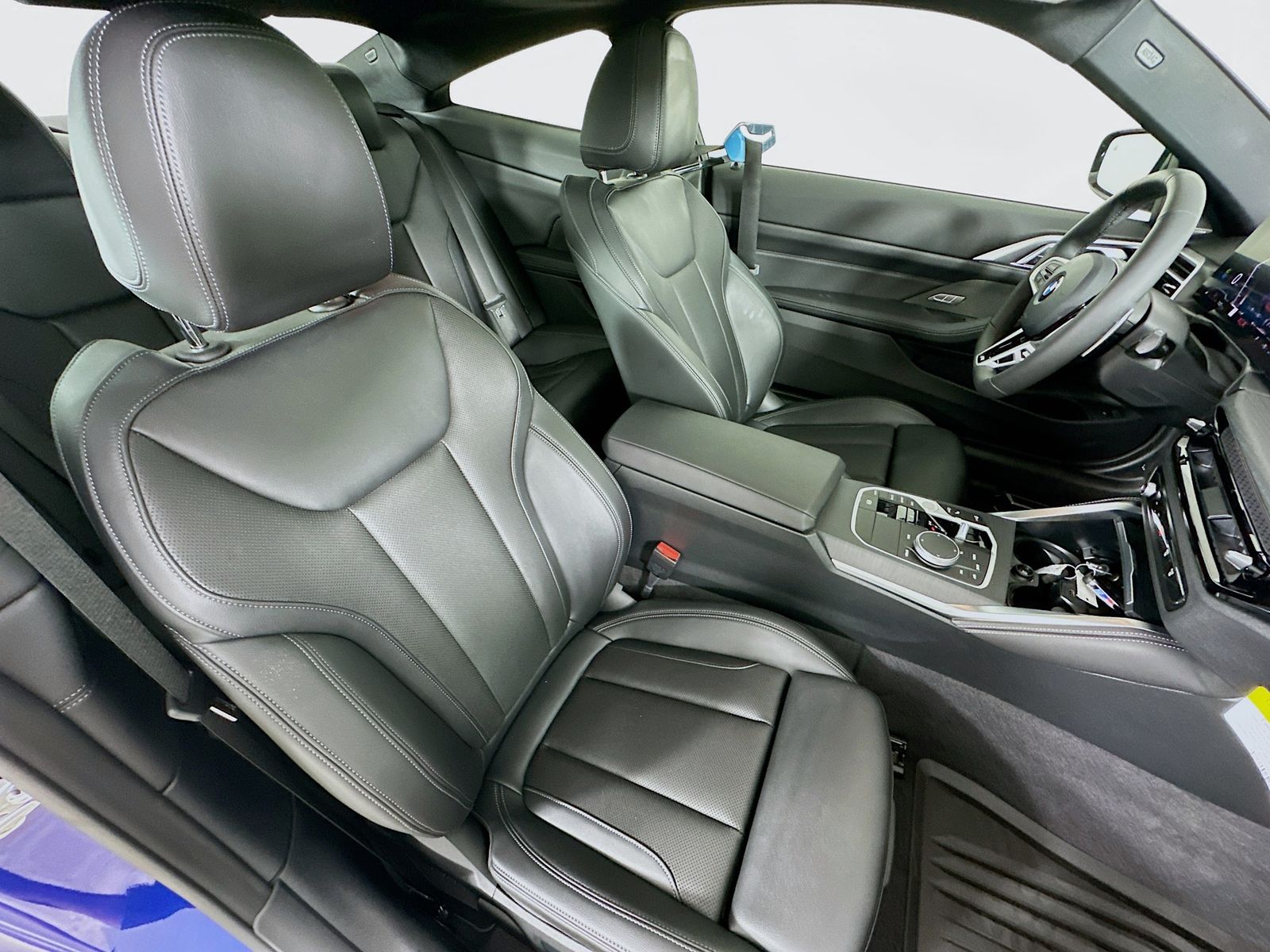 2026 BMW 4 Series 430i - Photo 40
